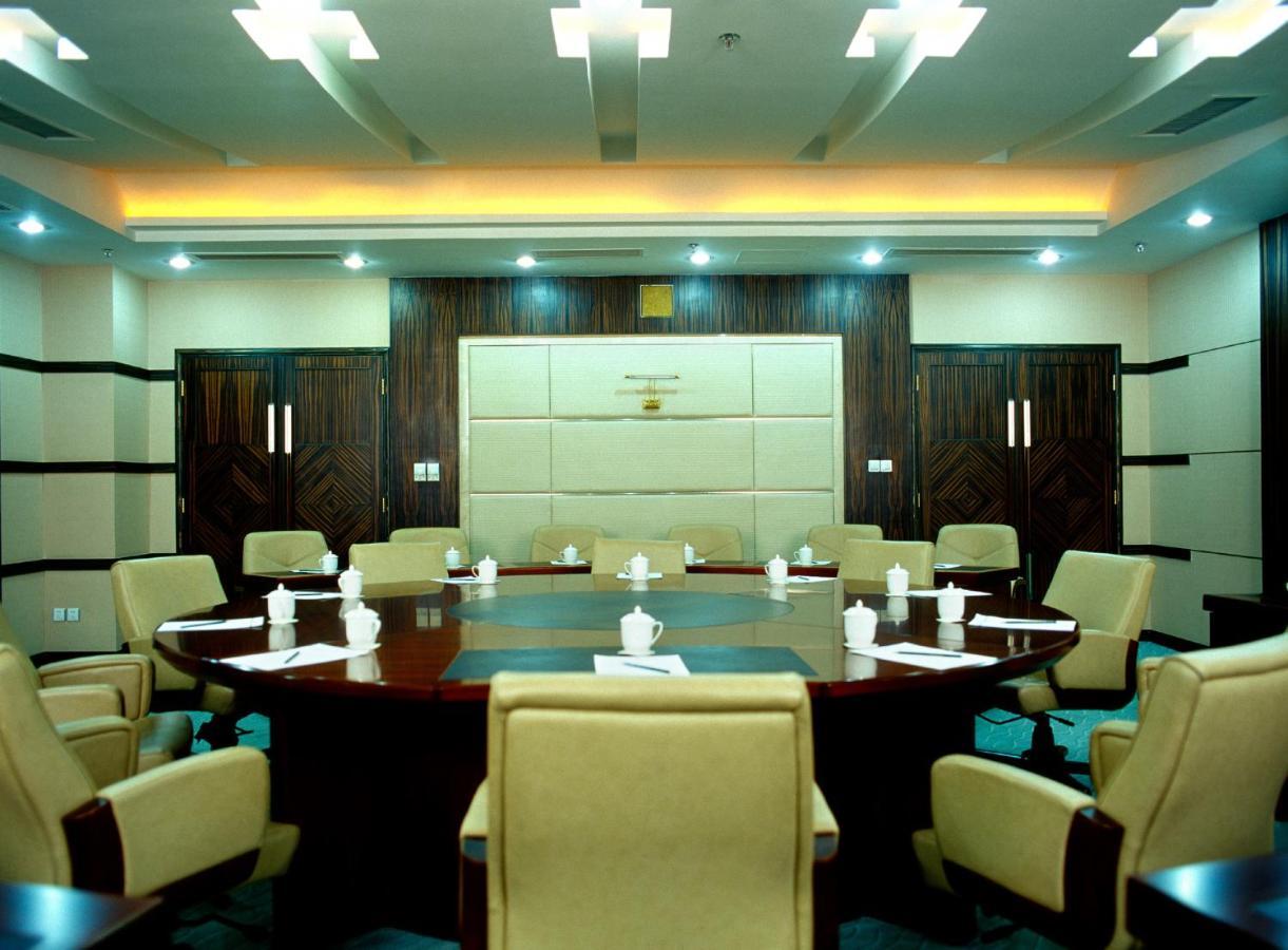 Royal International Hotel Ürümcsi Kültér fotó